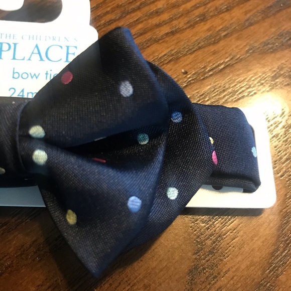 Spring bow tie - Picture 2 of 2